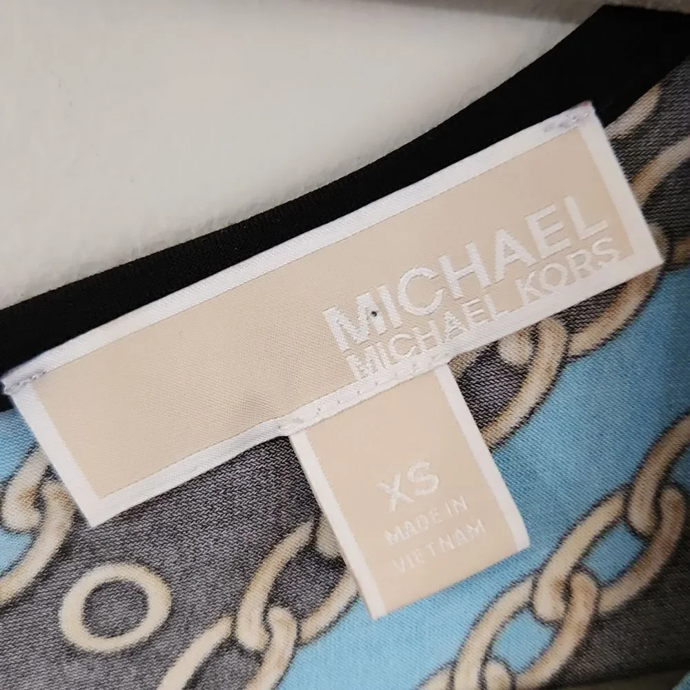 Michael Kors Size Xs Top Short Sleeve Blouse Zipper Back Chain Link Print
